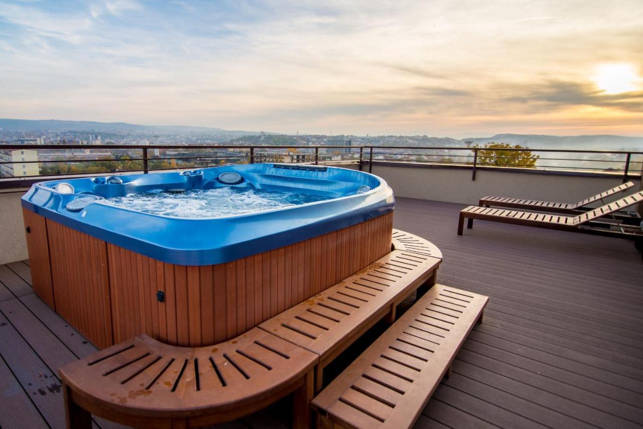 The Aviator Apartment - Jacuzzi & Panoramic View Kluż-Napoka Zewnętrze zdjęcie